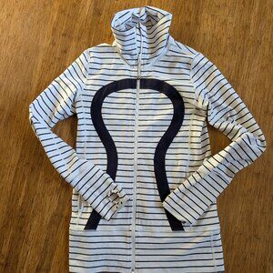 Lululemon women's S zip up sweatshirt